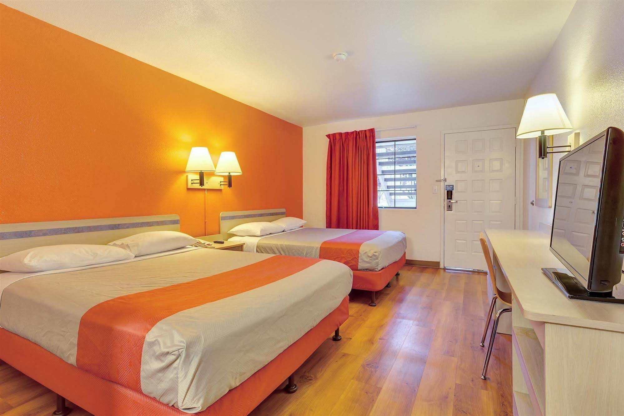 Motel 6-Santa Rosa, Ca - North Экстерьер фото